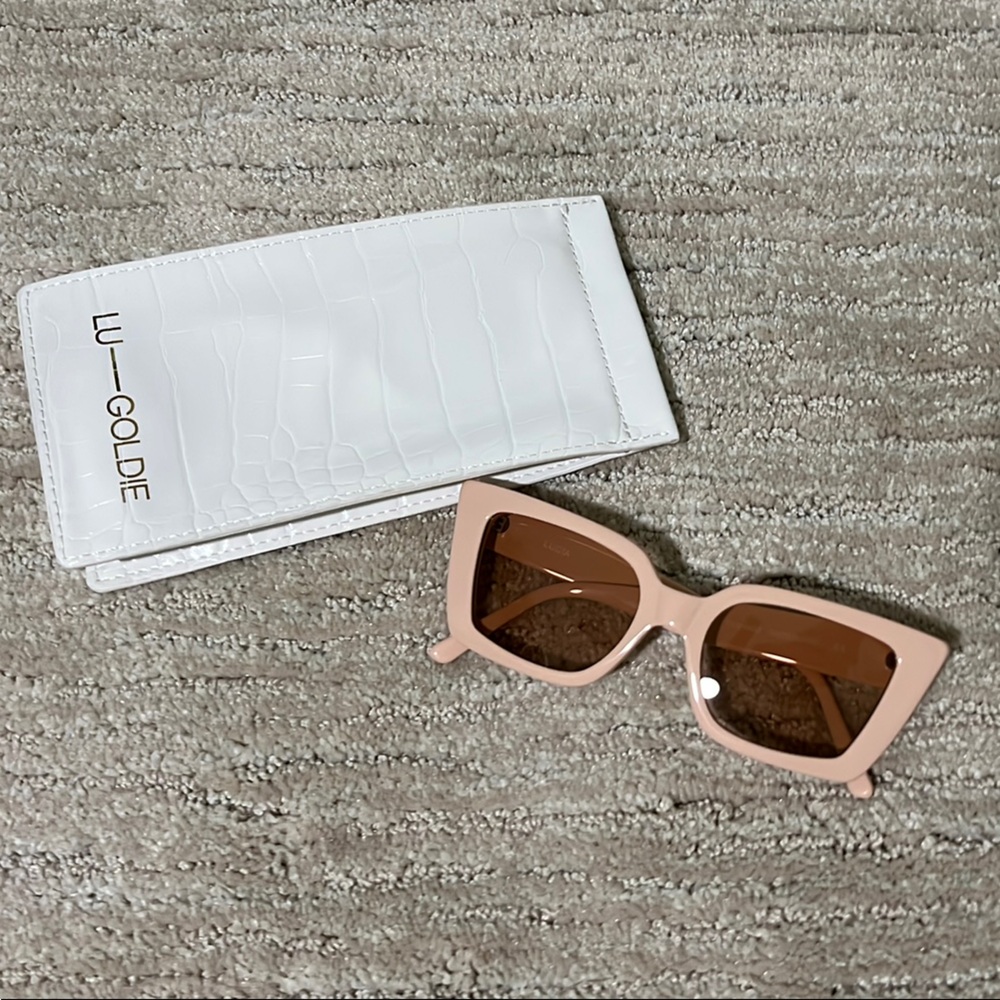 Lu Goldie Pink Sunglasses